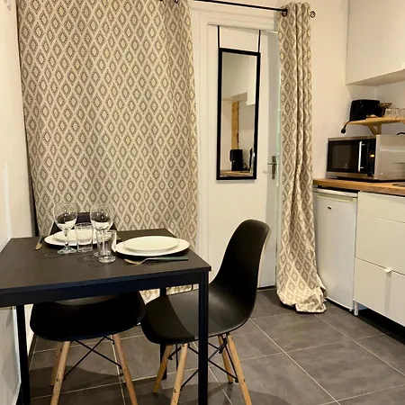 Apartment A Sweet Night In A Former Sainte-Savine